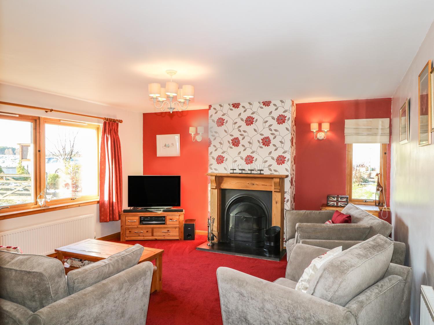 Corriemhor Beag Villa Cromdale ภายนอก รูปภาพ